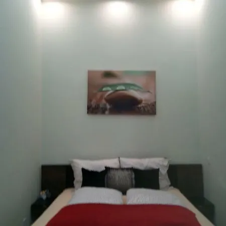 Red Passion Deluxe At Gozsdu Appartement *